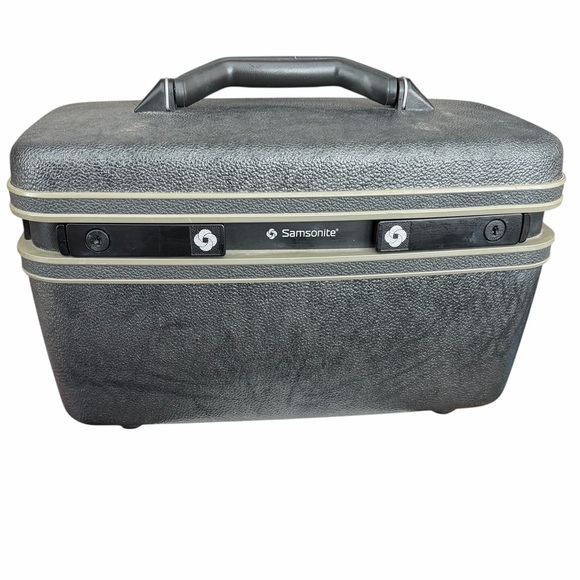 Samsonite Handbags - Samsonite Vintage Profile II Train Case Gray Luggage